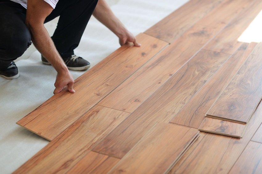 Nên lát sàn gỗ hay sàn gạch?